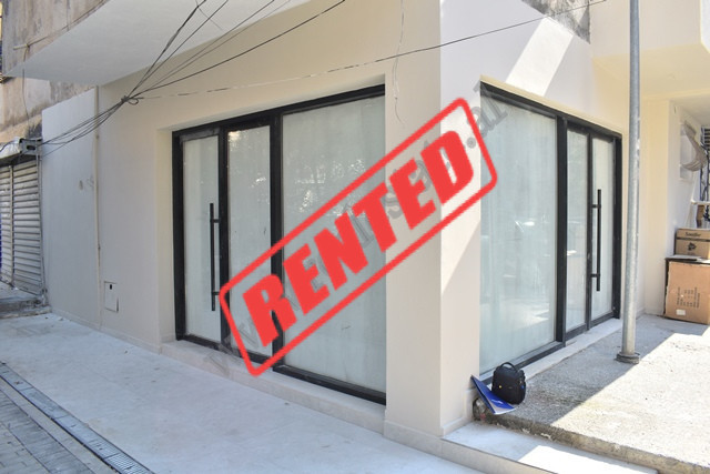 Commercial space for rent in Thanas Ziko street, near Red School of Tirana.
It is located on the gr